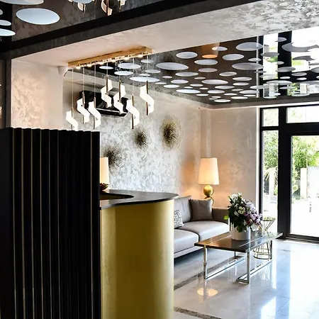 Axo Boutique By Building Stefan