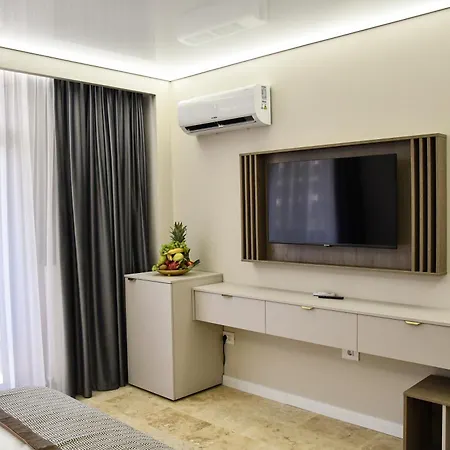 Axo Boutique By Building Stefan Hotel